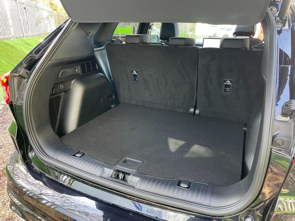 Used Ford Kuga 2025 for sale - 77836238: Photo 21