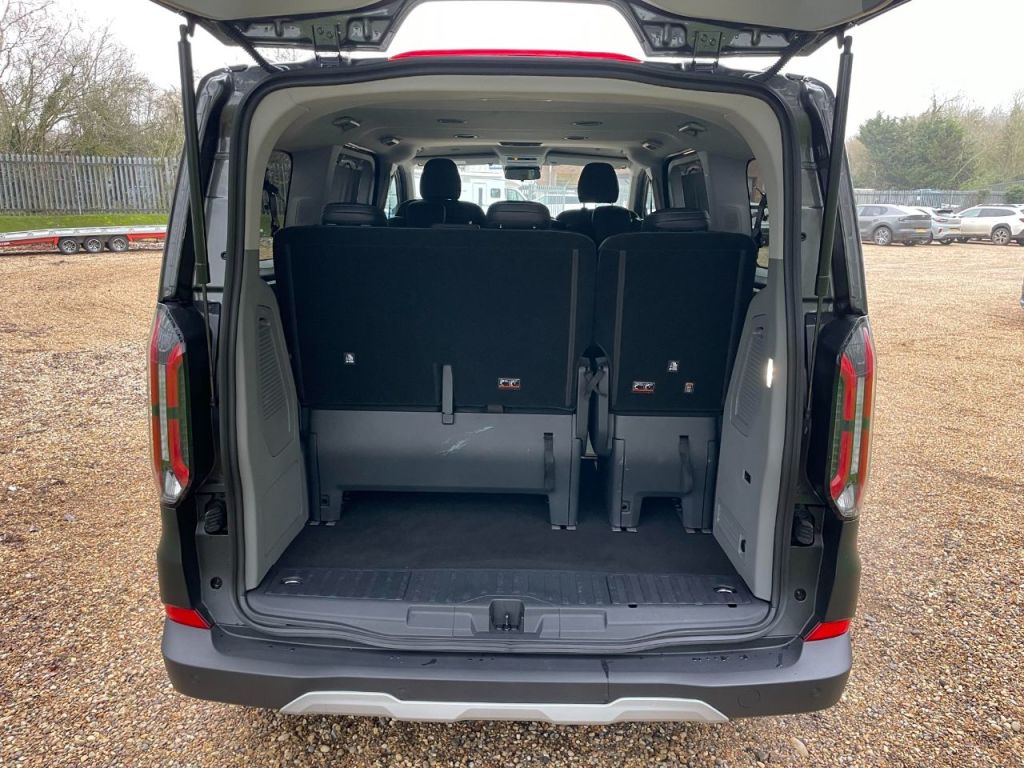 Used Ford Tourneo Custom 2025 for sale - 78095699: Photo 17