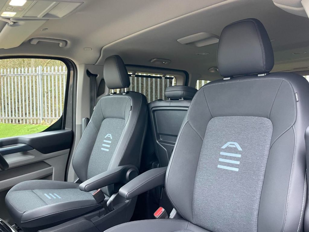 Used Ford Tourneo Custom 2025 for sale - 78095699: Photo 33
