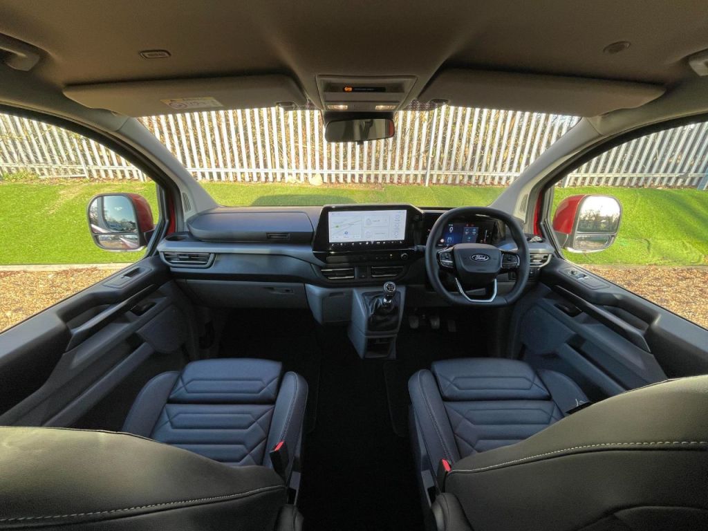 Used Ford Tourneo Custom 2024 for sale - 77779537: Photo 41