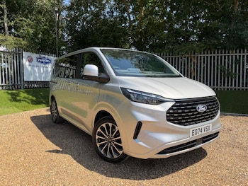 Used Ford Tourneo Custom 2024 for sale - 78995842: Photo