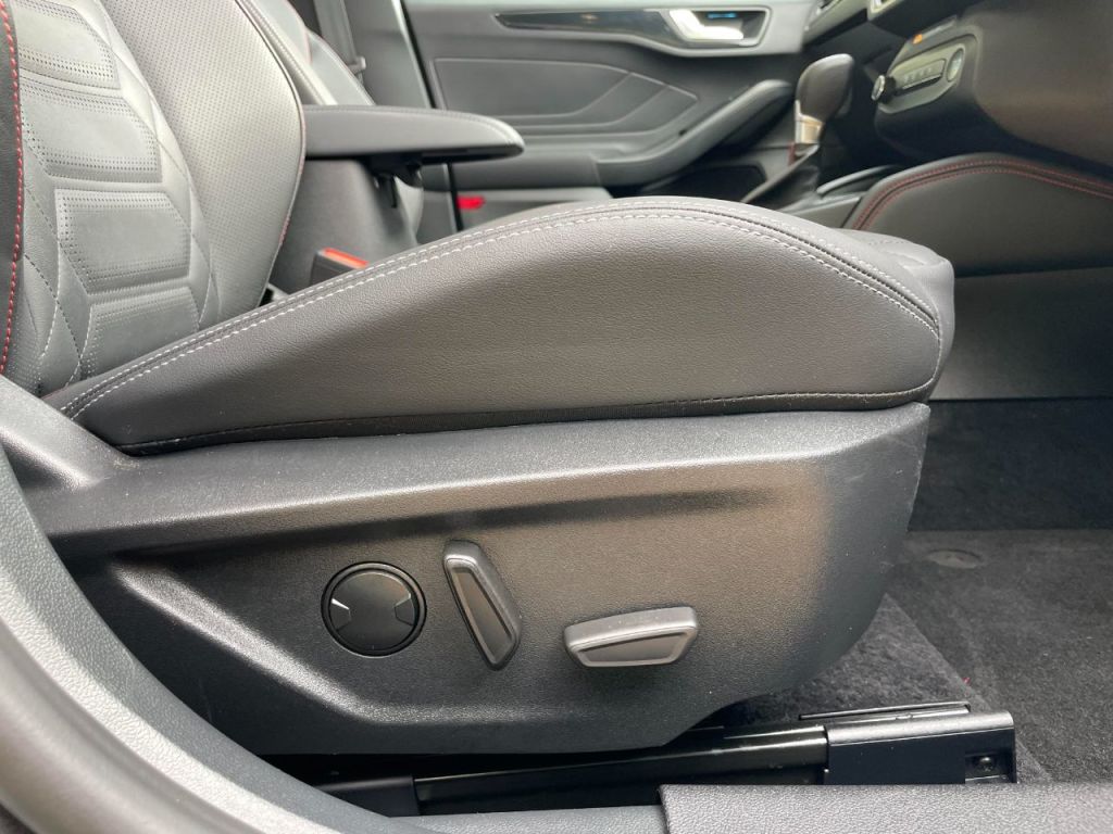 Used Ford Focus 2024 for sale - 76576776: Photo 29