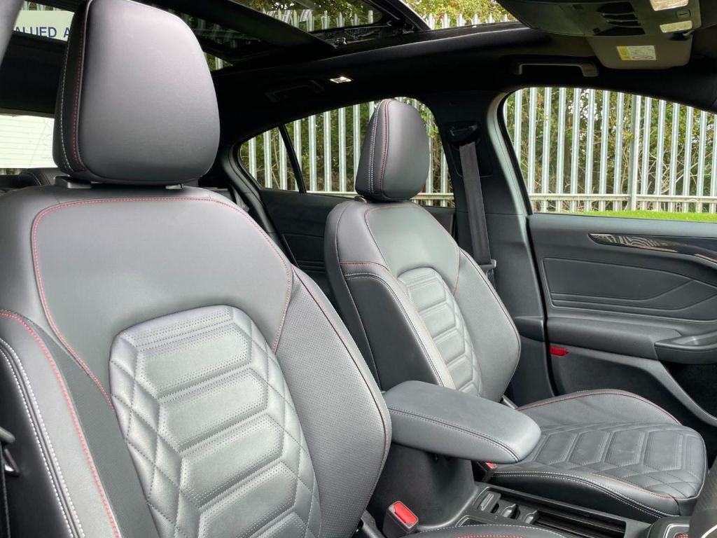 Used Ford Focus 2024 for sale - 76576776: Photo 30