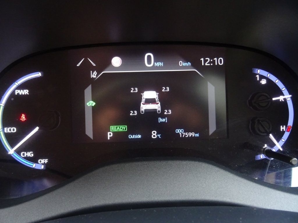 Used Toyota Yaris Cross 2023 for sale - 77033177: Photo 40