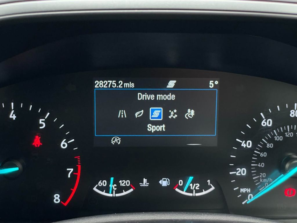 Used Ford Focus 2022 for sale - 77355003: Photo 35