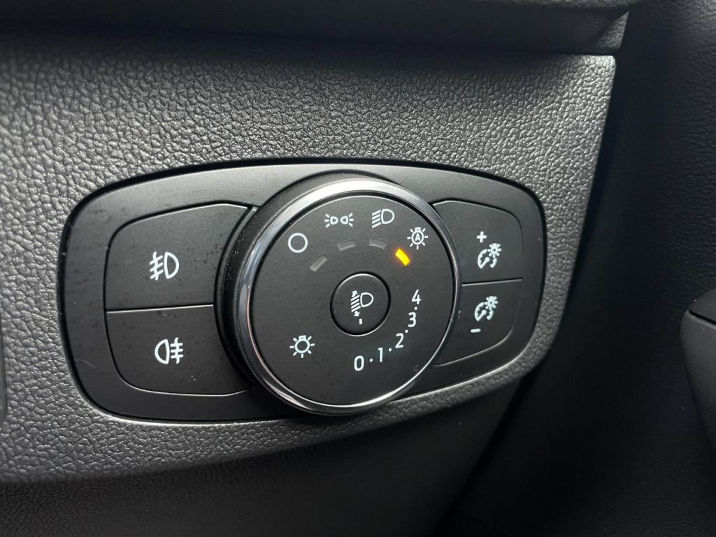 Used Ford Focus 2022 for sale - 77355003: Photo 38