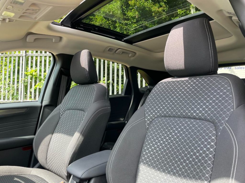 Used Ford Kuga 2024 for sale - 76576794: Photo 26