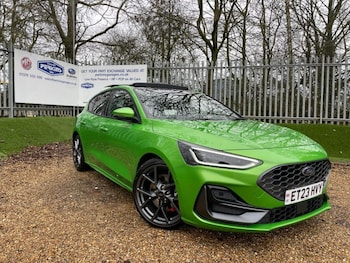 2023 - 2.3 EcoBoost ST 5dr Auto Pan Roof HUD 280 ps