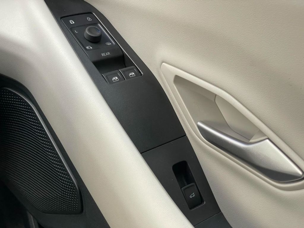 Used Ford Capri 2025 for sale - 77888534: Photo 41