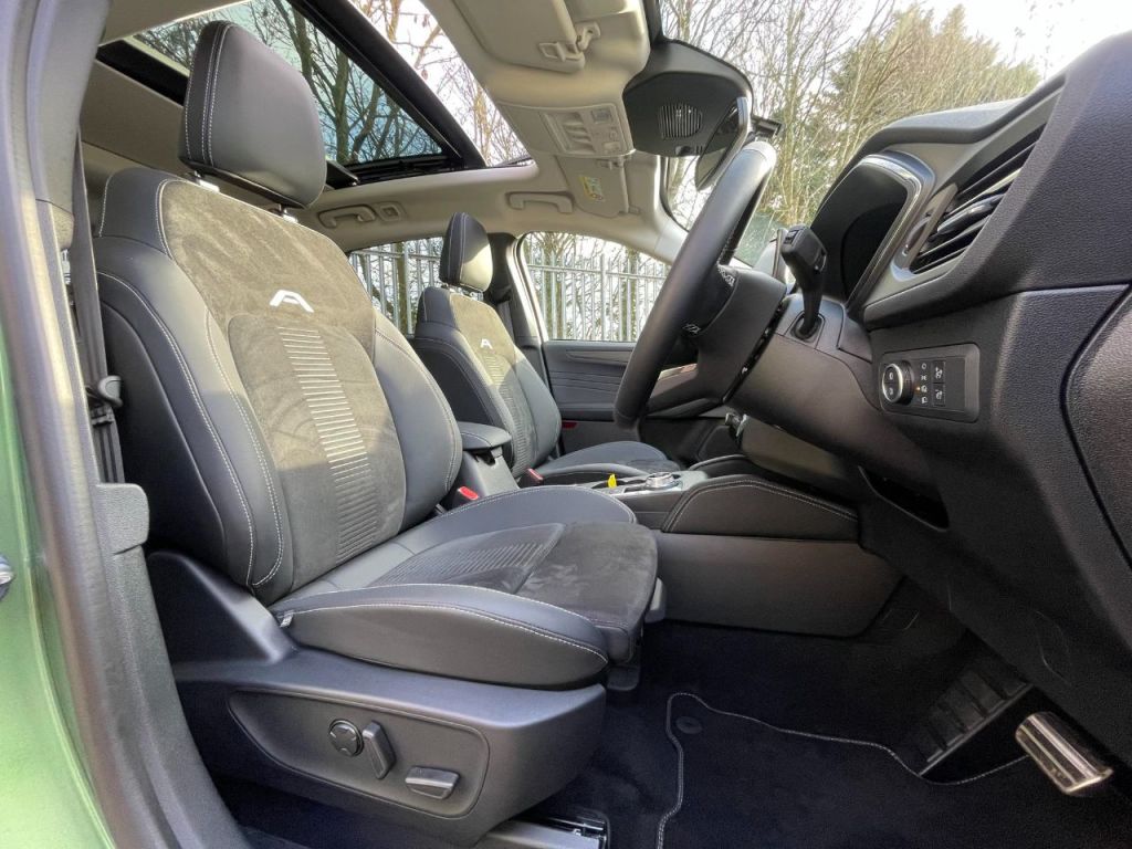 Used Ford Kuga 2024 for sale - 76922735: Photo 44