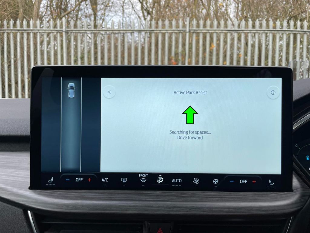 Used Ford Kuga 2024 for sale - 76922735: Photo 87