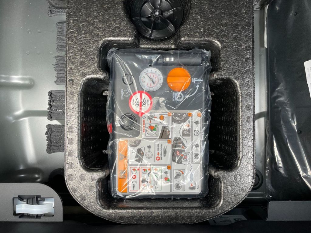 Used Ford Mustang 2024 for sale - 76631205: Photo 25