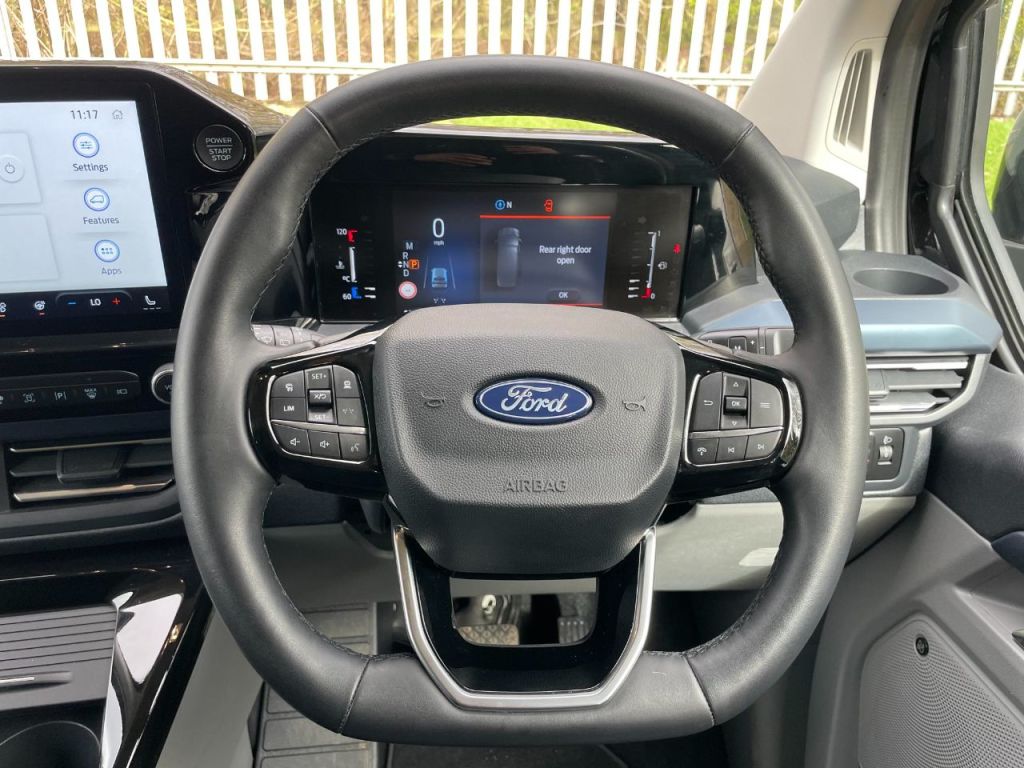 Used Ford Tourneo Custom 2024 for sale - 77836203: Photo 49