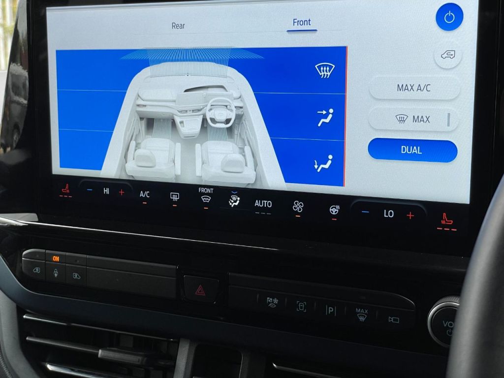 Used Ford Tourneo Custom 2024 for sale - 77836203: Photo 80