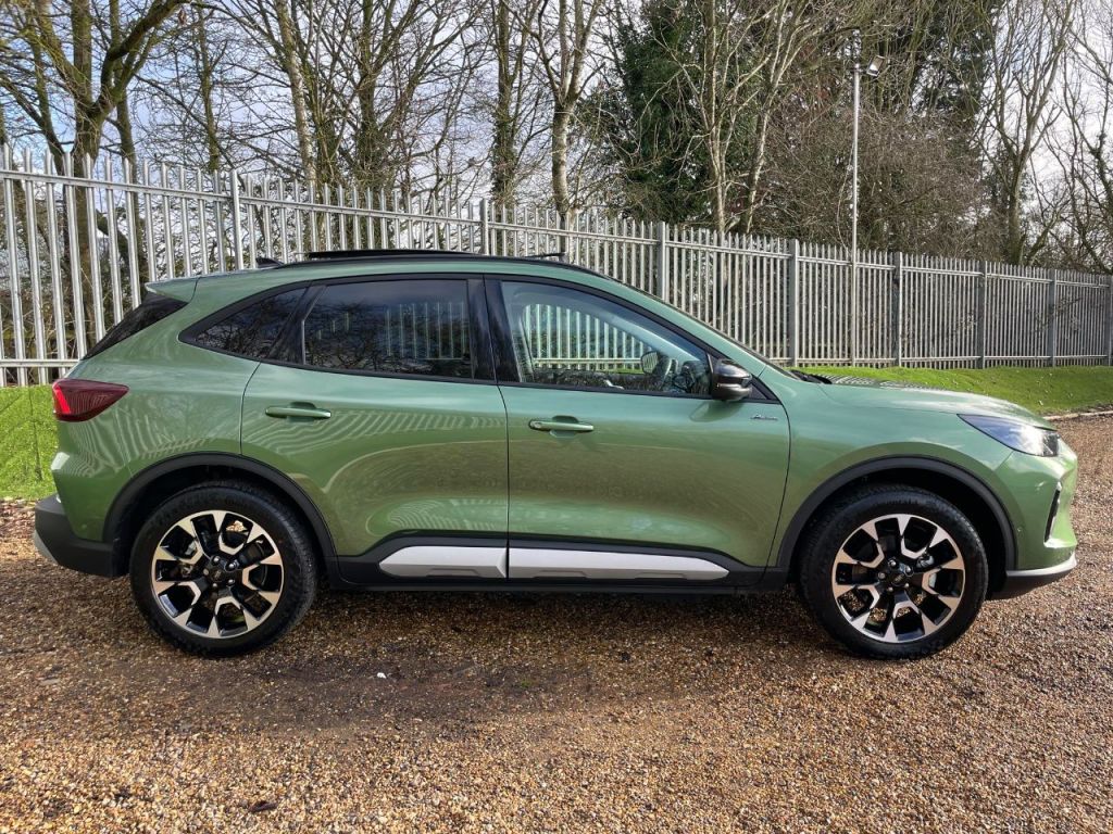 Used Ford Kuga 2025 for sale - 77301556: Photo 4