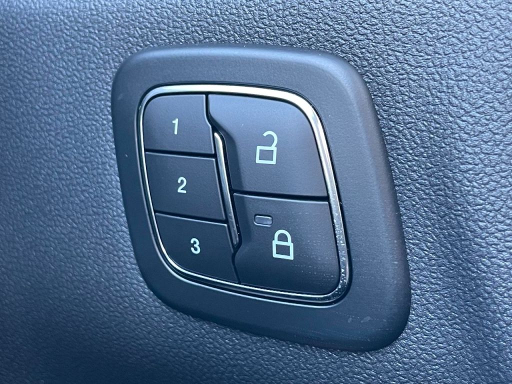 Used Ford Kuga 2025 for sale - 77301556: Photo 47