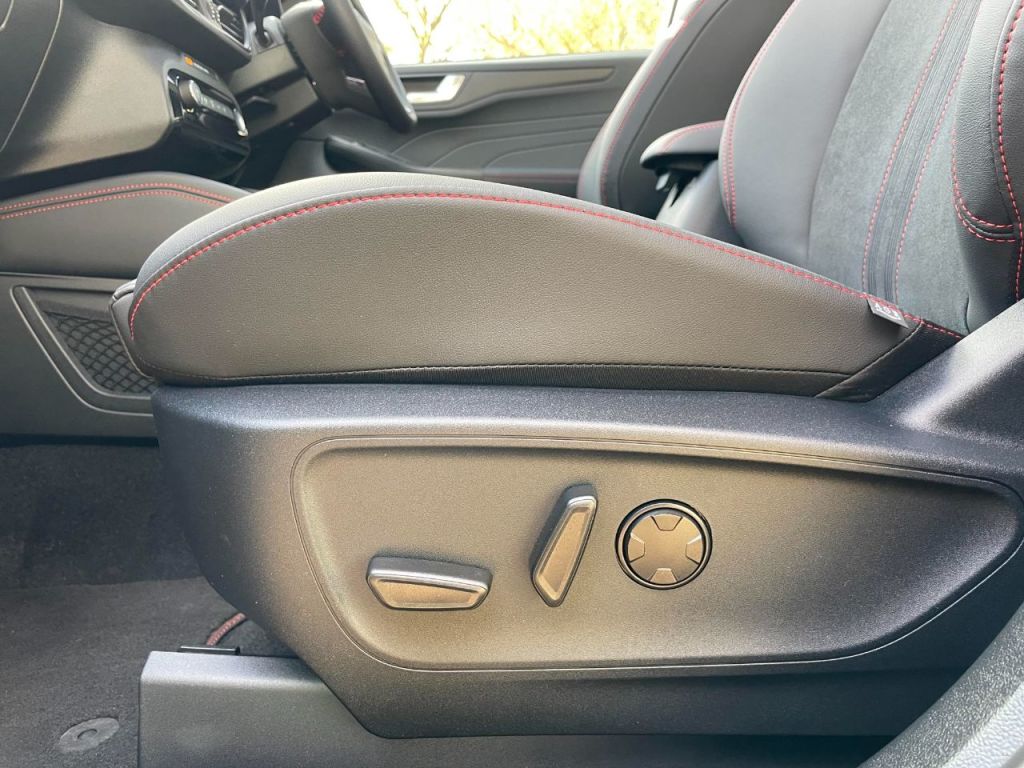 Used Ford Kuga 2025 for sale - 77836246: Photo 32