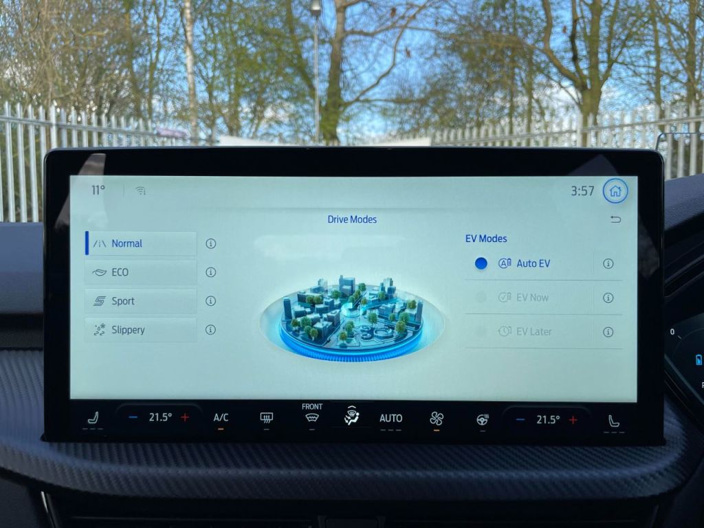 Used Ford Kuga 2025 for sale - 77836246: Photo 62