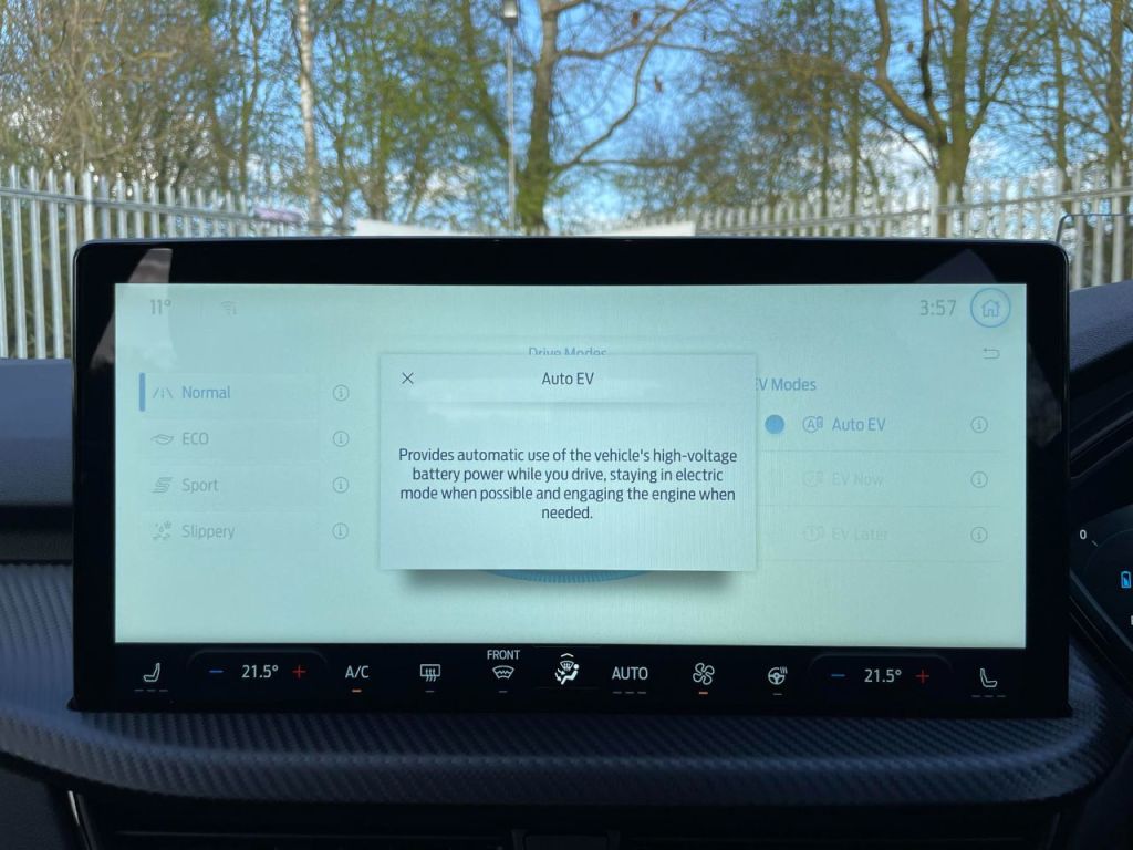 Used Ford Kuga 2025 for sale - 77836246: Photo 63