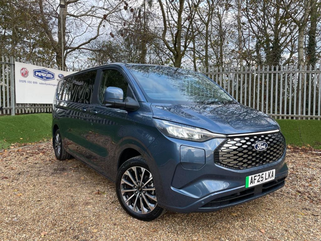 Used Ford Tourneo Custom 2025 for sale - 76616933: Photo 1