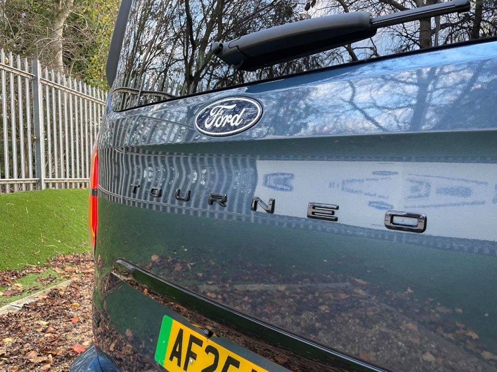 Used Ford Tourneo Custom 2025 for sale - 76616933: Photo 17