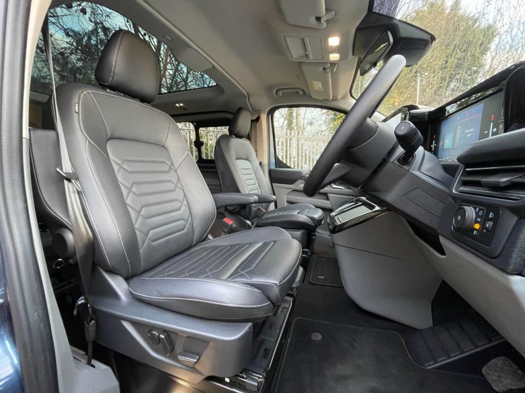 Used Ford Tourneo Custom 2025 for sale - 76616933: Photo 25