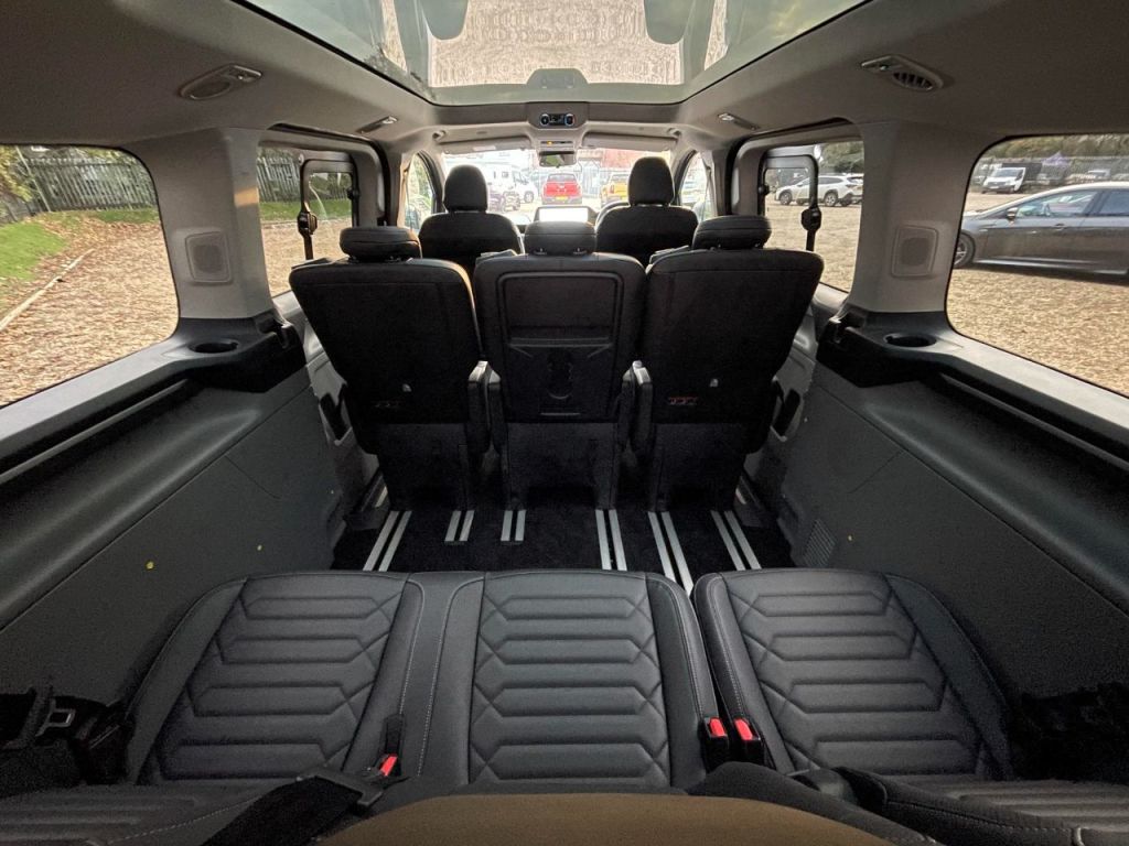 Used Ford Tourneo Custom 2025 for sale - 76616933: Photo 29