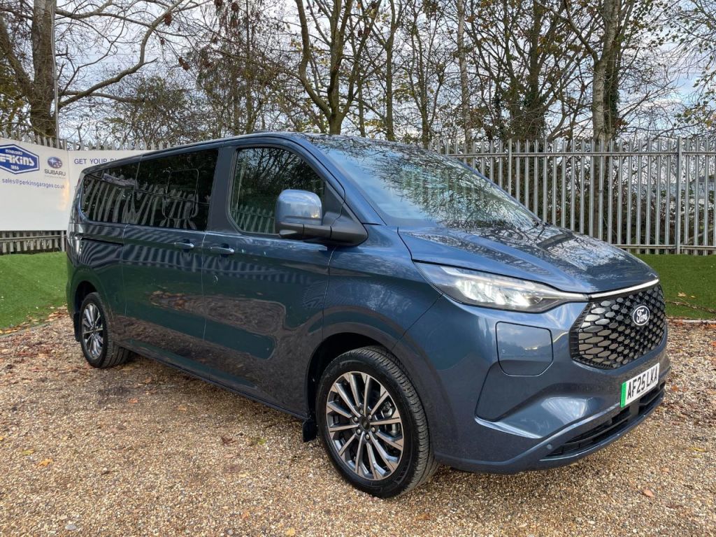 Used Ford Tourneo Custom 2025 for sale - 76616933: Photo 3