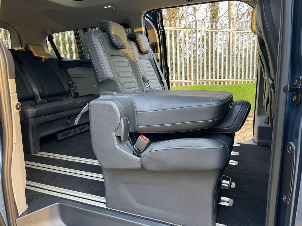 Used Ford Tourneo Custom 2025 for sale - 76616933: Photo 43