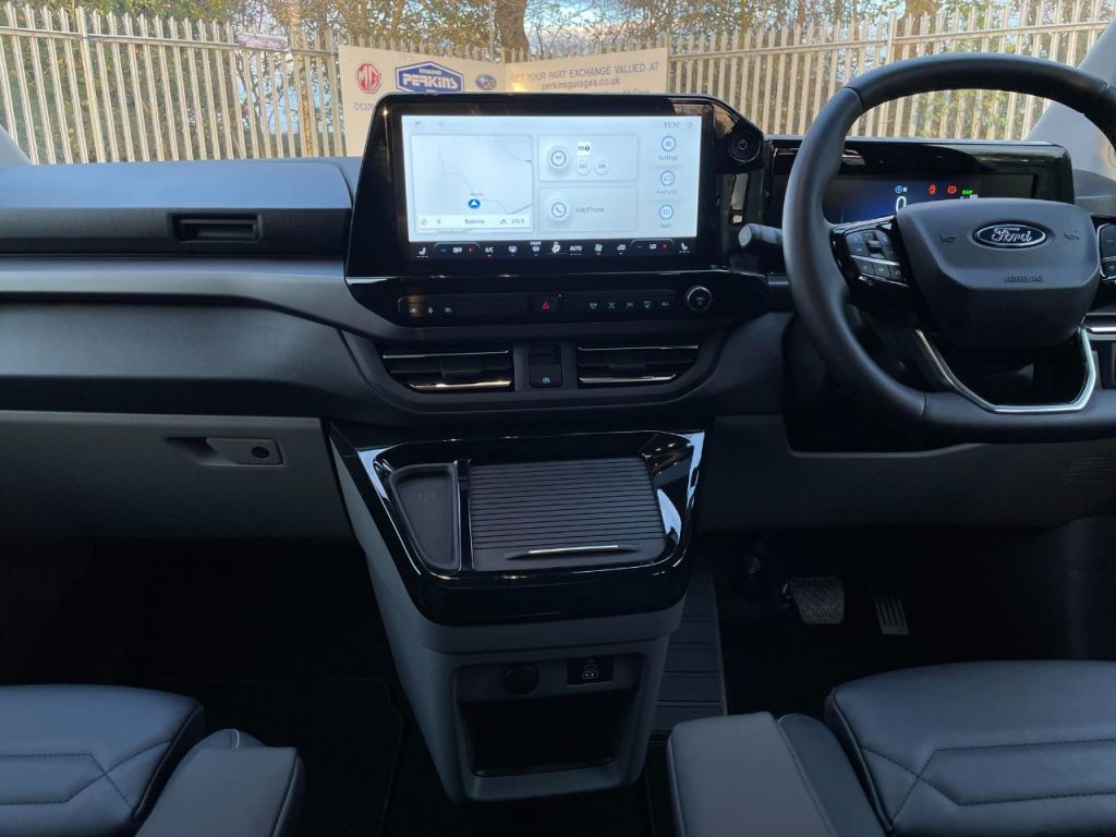 Used Ford Tourneo Custom 2025 for sale - 76616933: Photo 49