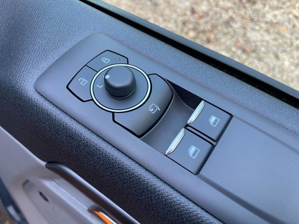 Used Ford Tourneo Custom 2025 for sale - 76616933: Photo 55