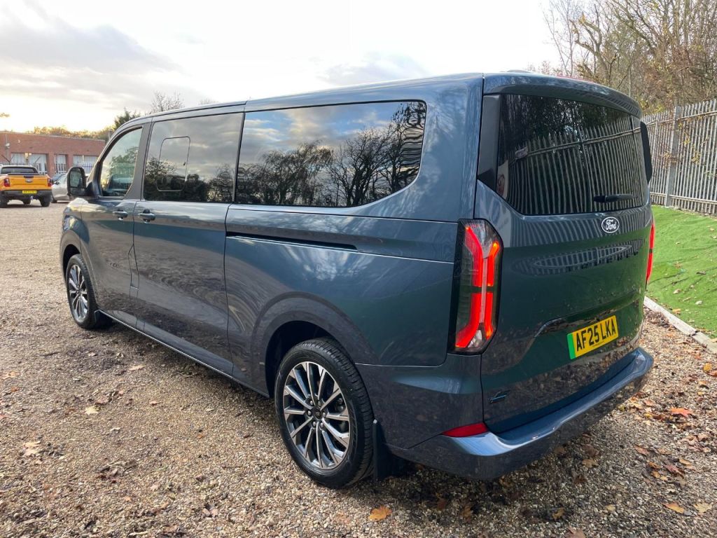 Used Ford Tourneo Custom 2025 for sale - 76616933: Photo 7