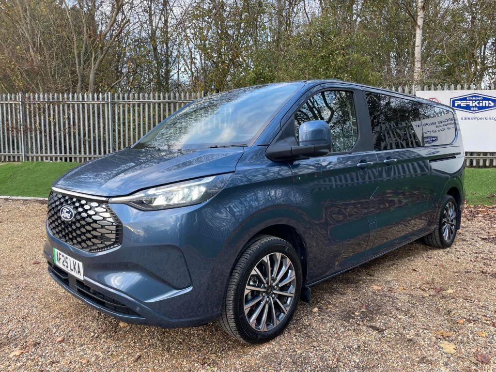 Used Ford Tourneo Custom 2025 for sale - 76616933: Photo 9