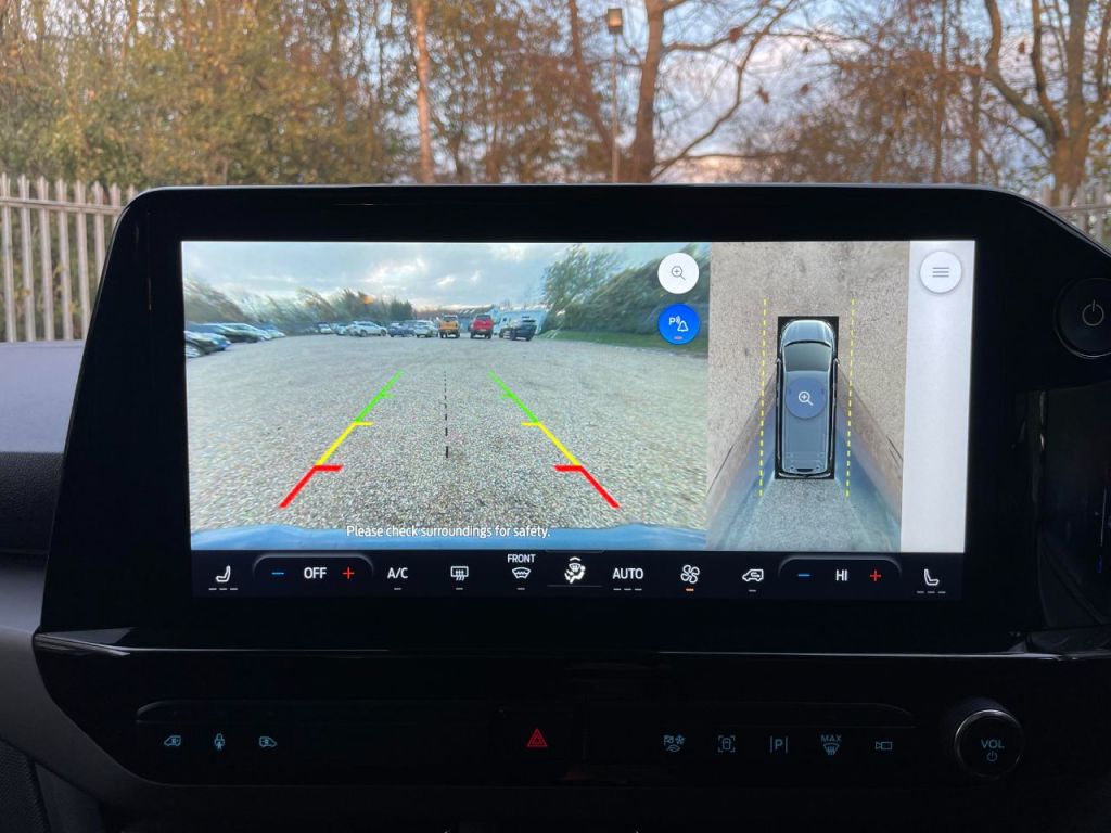 Used Ford Tourneo Custom 2025 for sale - 76616933: Photo 91