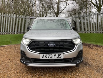 Used Ford Grand Tourneo Connect 2023 for sale - 77161319: Photo