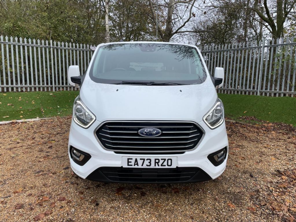 Used Ford Tourneo Custom 2023 for sale - 76949512: Photo 2