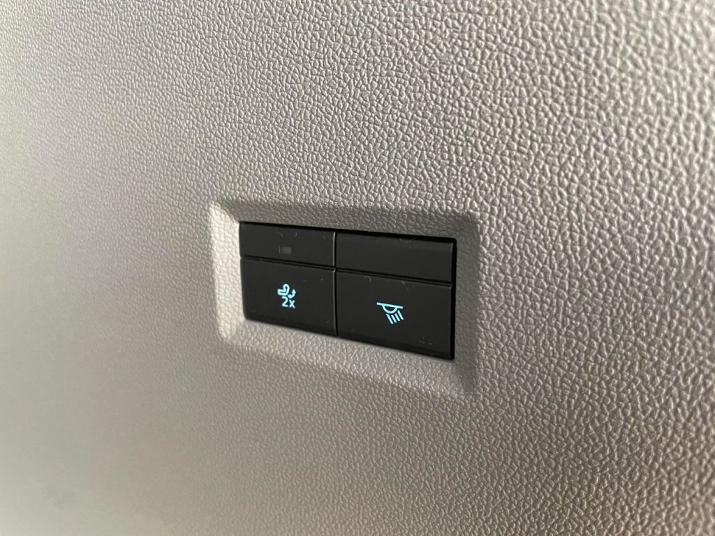 Used Ford Tourneo Custom 2024 for sale - 76653850: Photo 21