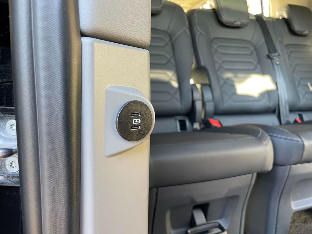 Used Ford Tourneo Custom 2024 for sale - 76653850: Photo 37