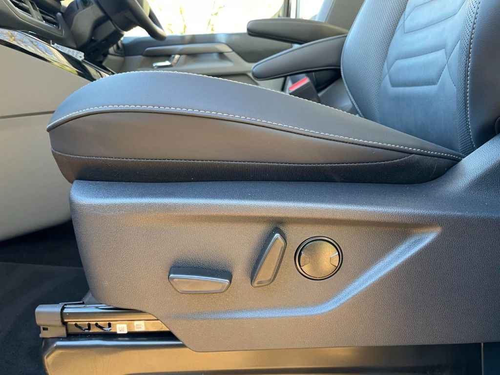 Used Ford Tourneo Custom 2024 for sale - 76653850: Photo 45