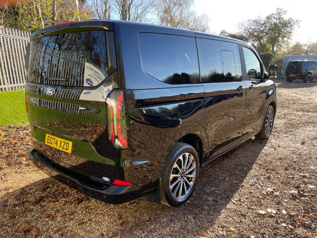 Used Ford Tourneo Custom 2024 for sale - 76653850: Photo 5