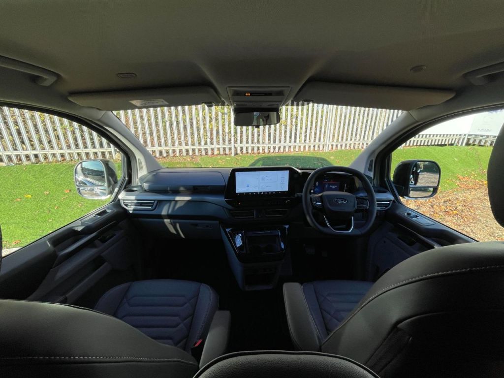 Used Ford Tourneo Custom 2024 for sale - 76653850: Photo 56