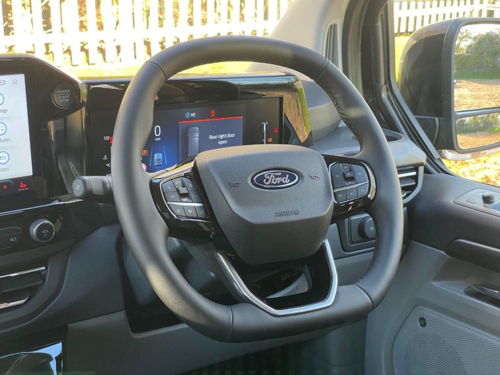 Used Ford Tourneo Custom 2024 for sale - 76653850: Photo 57
