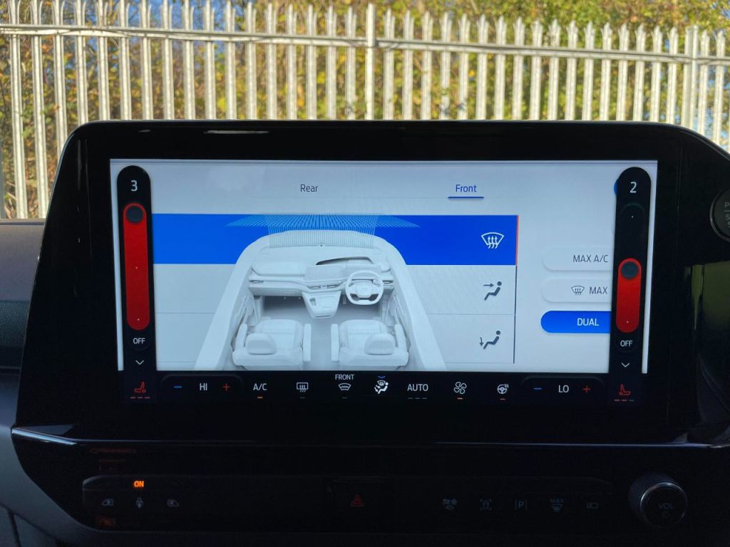 Used Ford Tourneo Custom 2024 for sale - 76653850: Photo 88