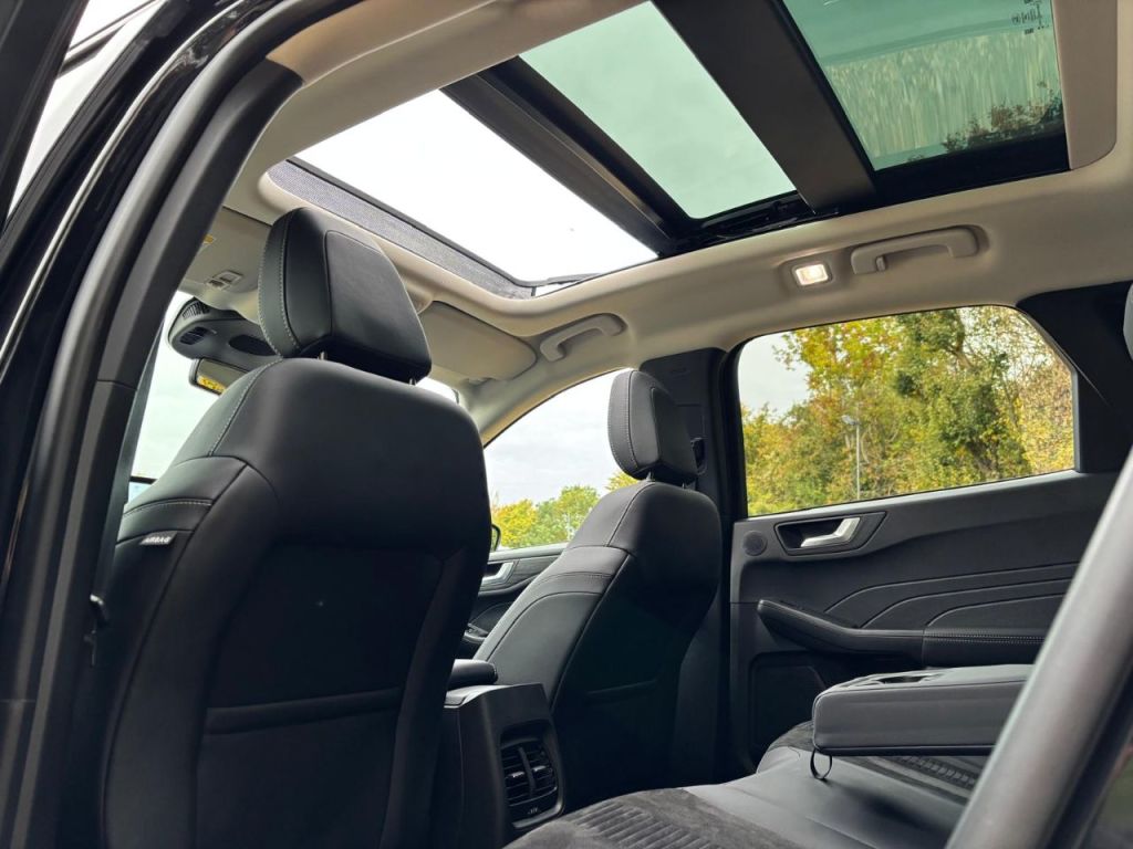 Used Ford Kuga 2024 for sale - 76576759: Photo 11