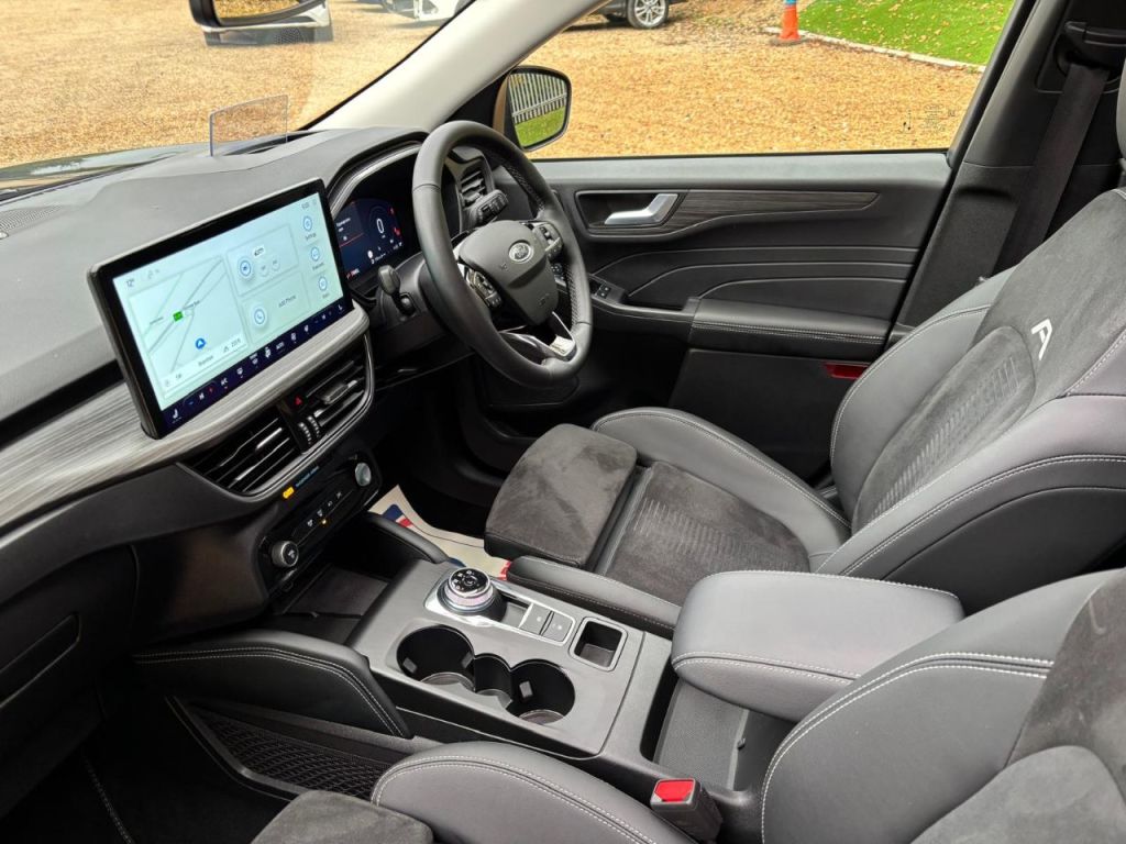 Used Ford Kuga 2024 for sale - 76576759: Photo 13