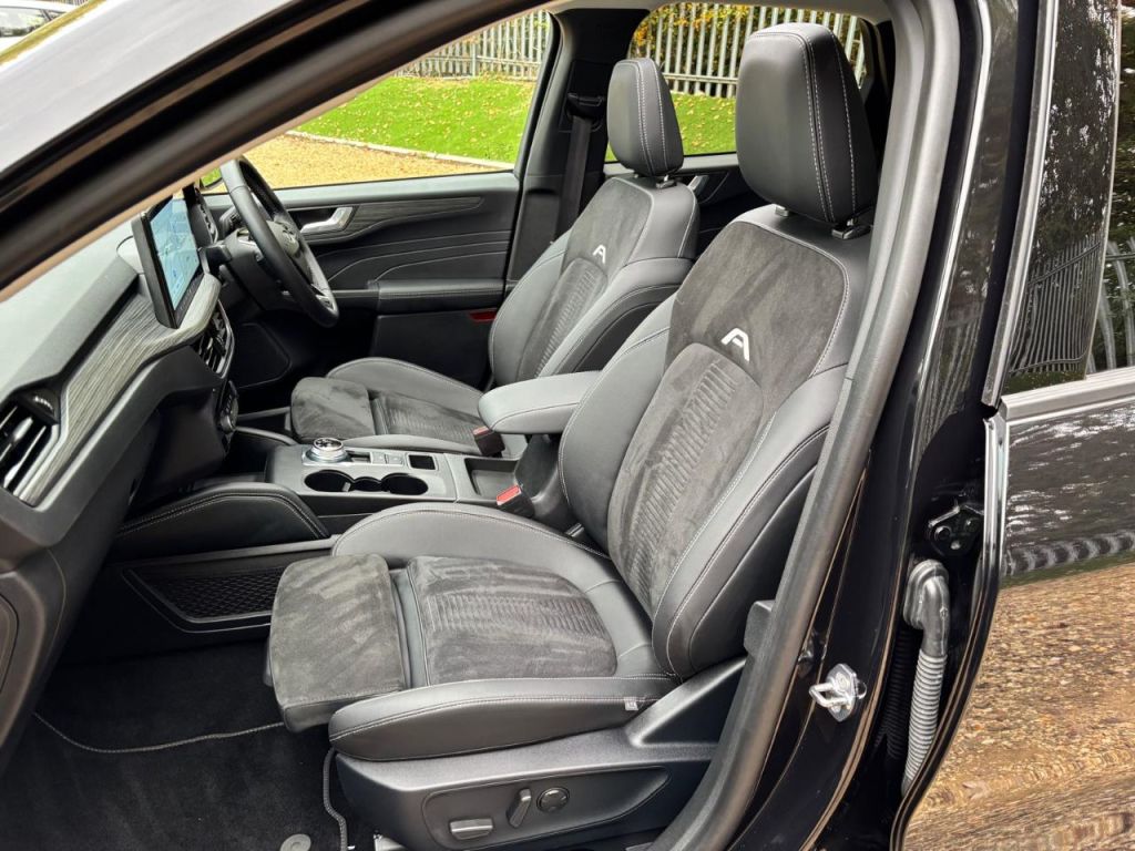 Used Ford Kuga 2024 for sale - 76576759: Photo 16