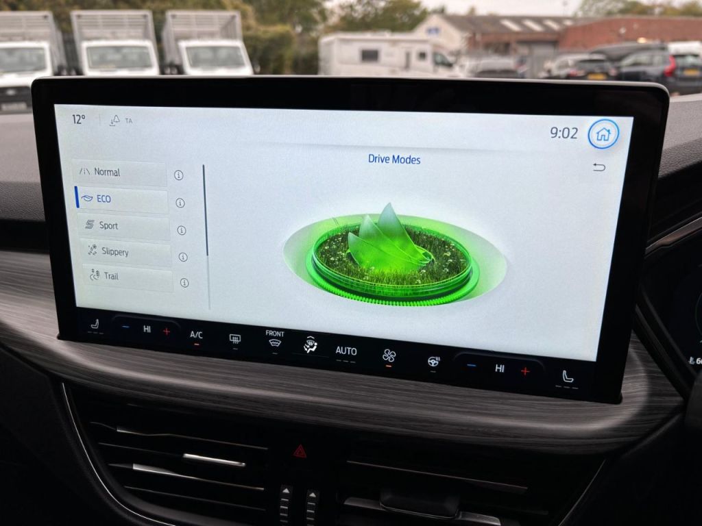 Used Ford Kuga 2024 for sale - 76576759: Photo 23