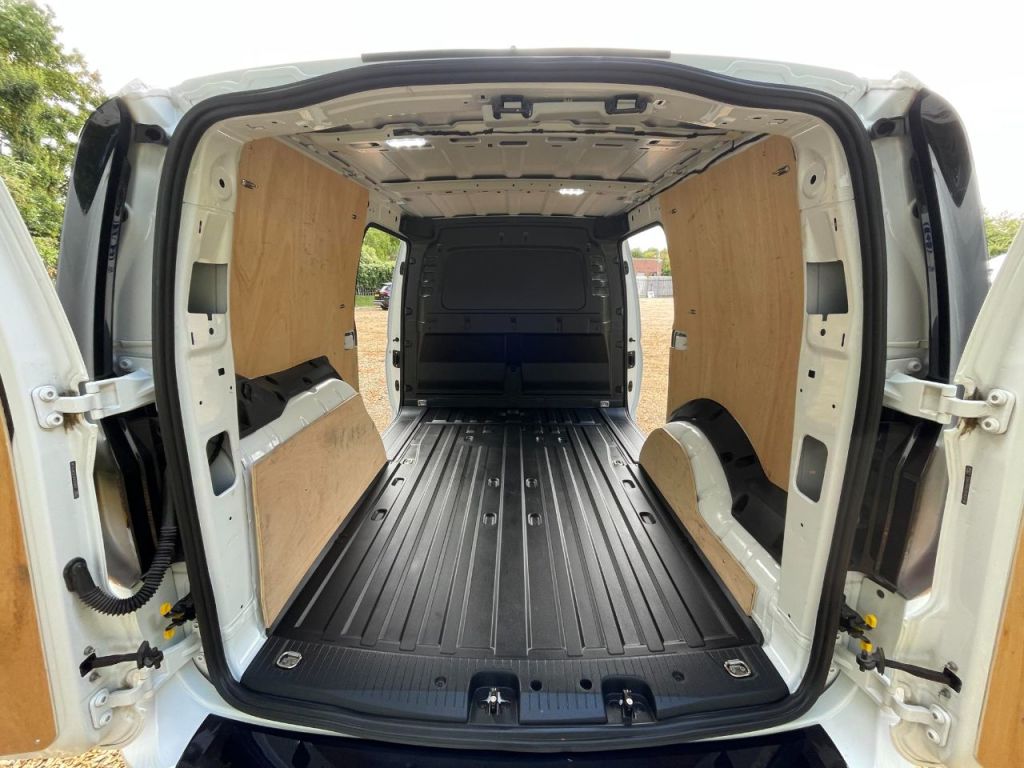 Used Ford Transit Connect 2024 for sale - 76576782: Photo 24