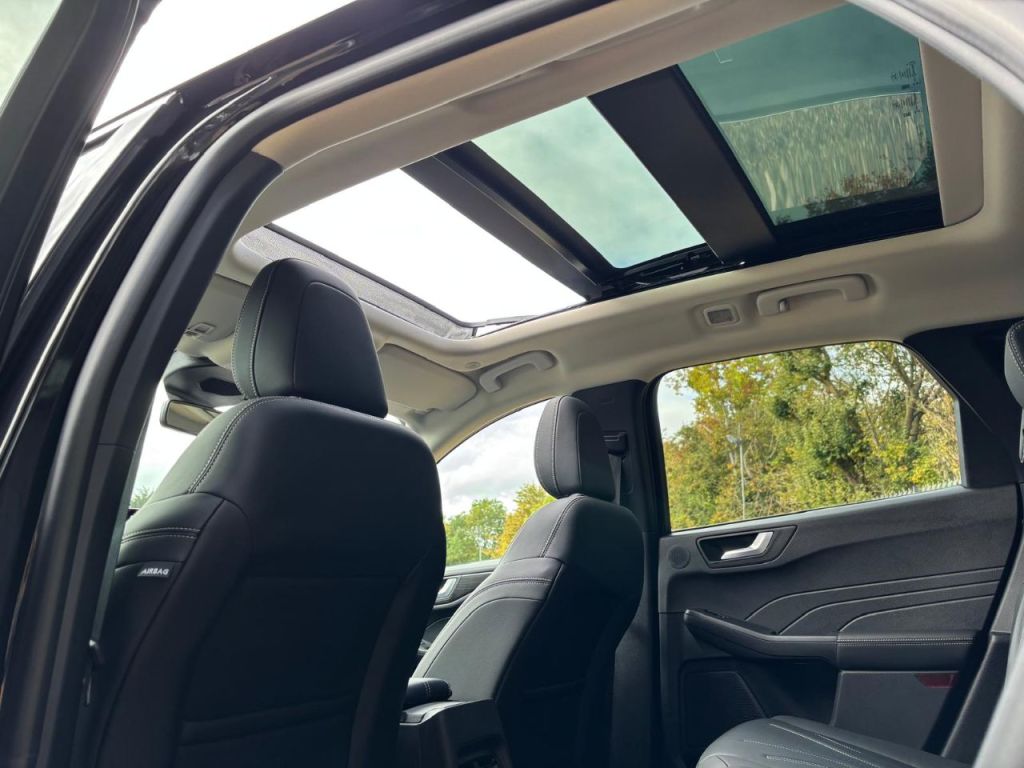 Used Ford Kuga 2023 for sale - 76576803: Photo 16