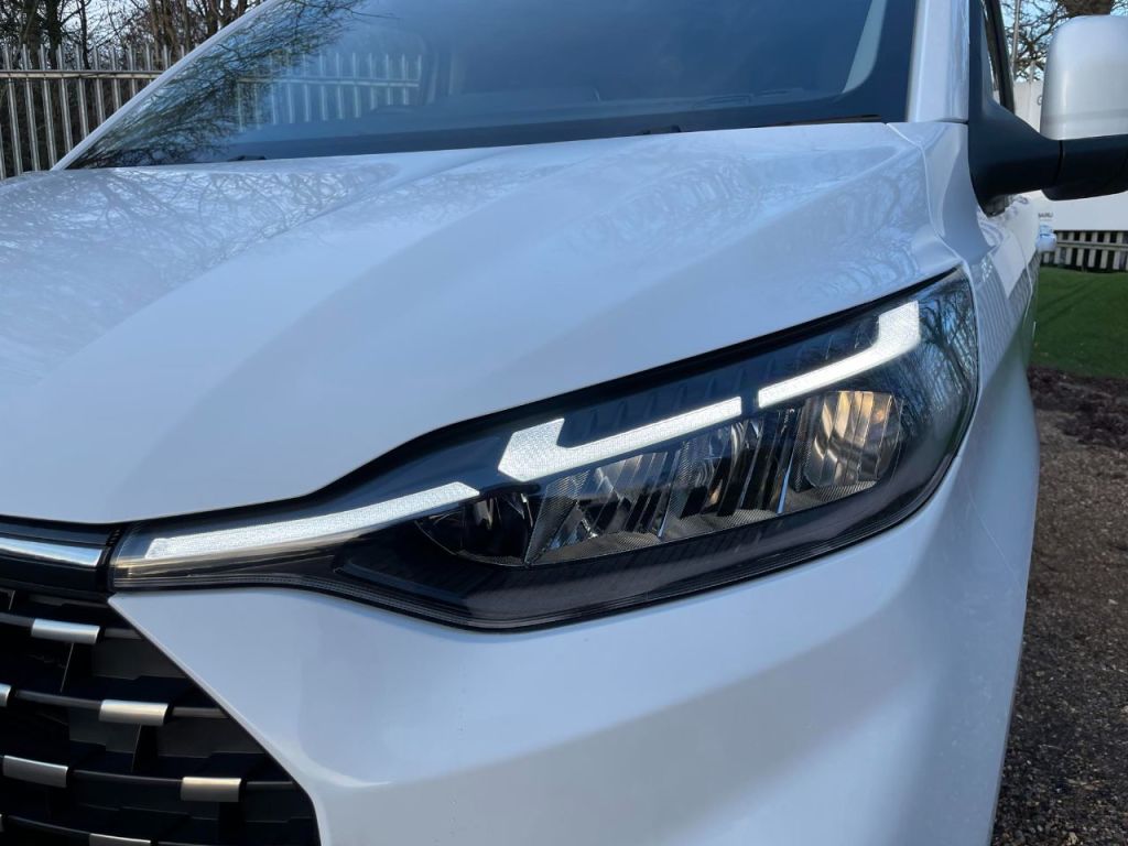 Used Ford Tourneo Custom 2024 for sale - 77200620: Photo 11